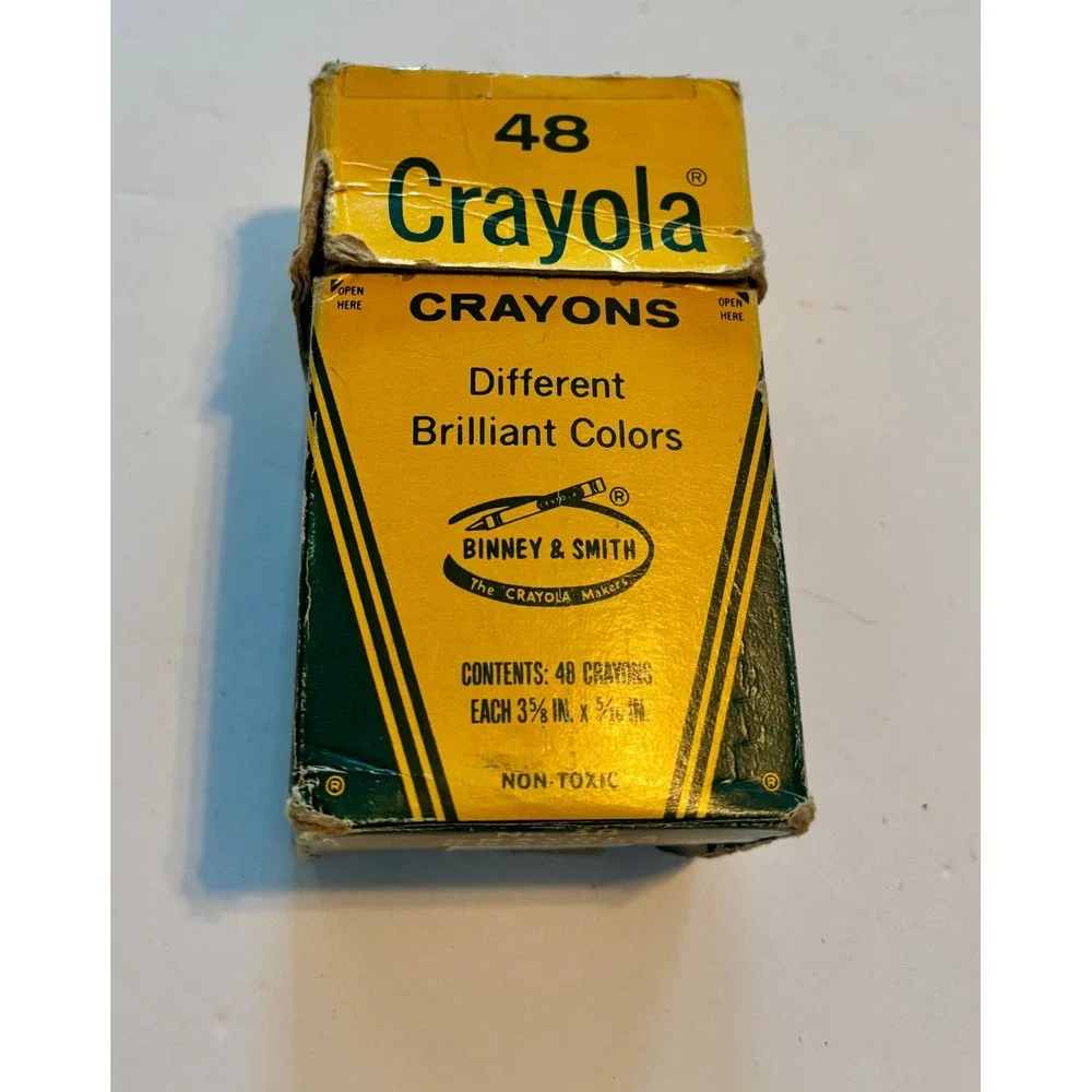 Crayola Vintage 48 Count Crayons No. 48 Binney & Smith Multi-Color Art Supplies